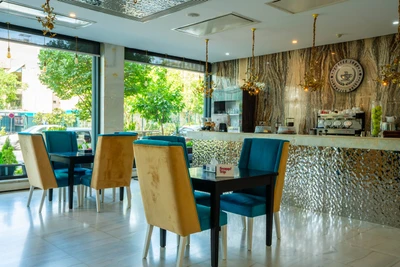 Howeyzeh Hotel