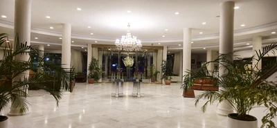 Azadegan Hotel