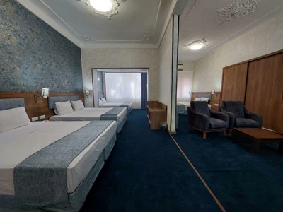 Parsian Buali Hotel