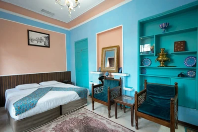 Hatef Traditional Guesthouse