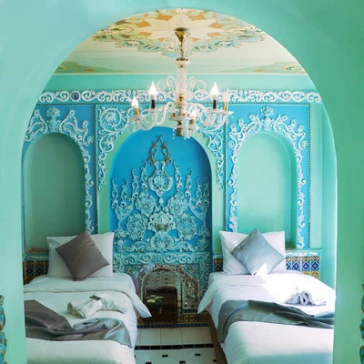 Darvash Traditional Hotel
