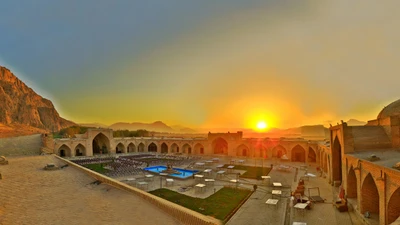 Laleh Bisotun Hotel