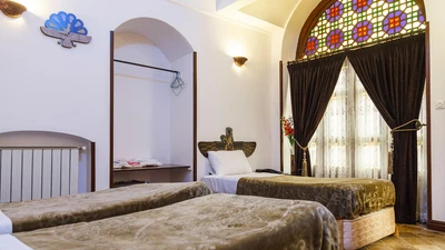 Rose Traditional Hotel