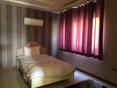 Aseman Shahr Hotel