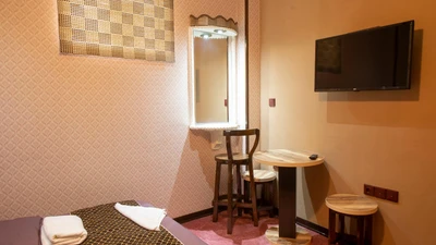 Bahar Narenj Hafez Hotel