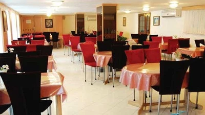 Aftab Shargh Hotel‌