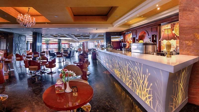 Shiraz Grand Hotel