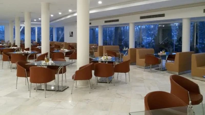 Azadegan Hotel