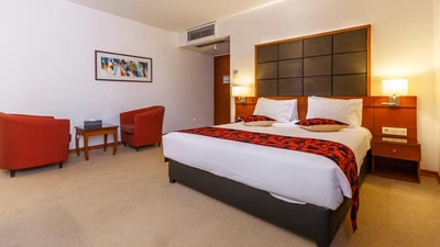 Elysee Hotel