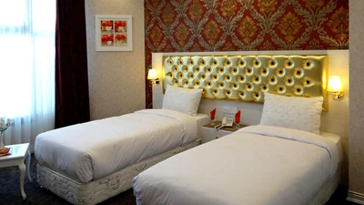 Khajoo Hotel