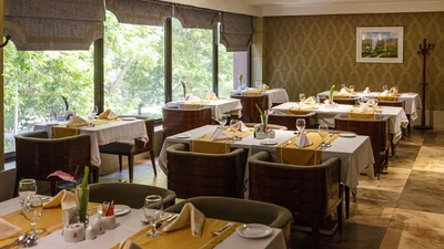 Espinas International Hotel
