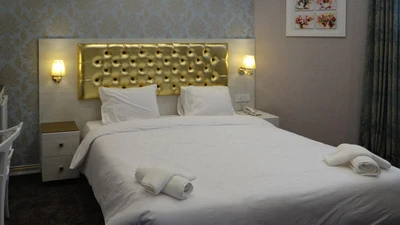 Khajoo Hotel