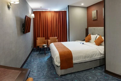 Avina Hotel