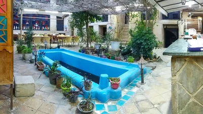Niayesh Hotel