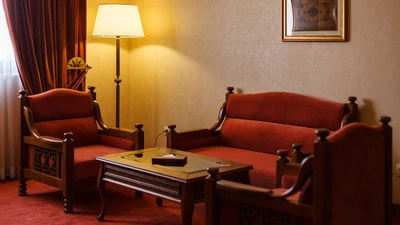 Zandiyeh Hotel