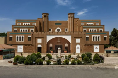Parsian Safaiyeh Hotel