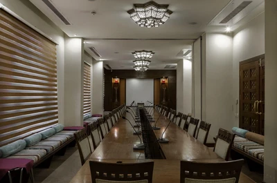 Parsian Safaiyeh Hotel