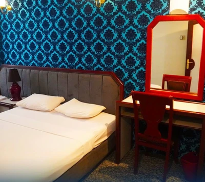 Kian Hotel