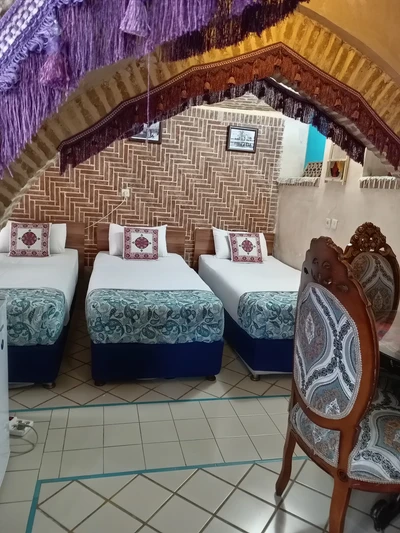 Mahmonir Traditional Hotel
