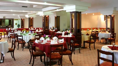 Laleh Hotel