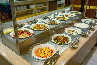 Parsian Evin Hotel