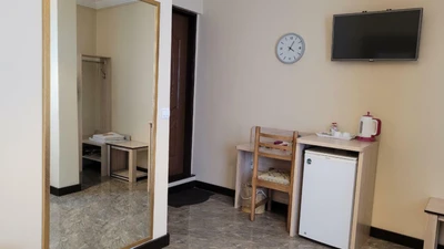 Zanjan Sepid Hotel