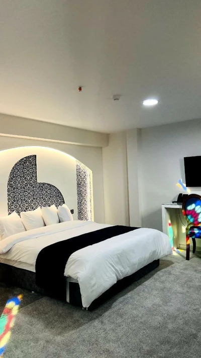 Raman Hotel