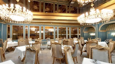 Rose Darvishi Hotel