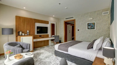 Khursheed-e-Hashtom Rauf Kowsar Hotel