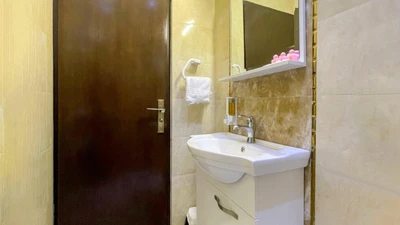 Hadis Hotel