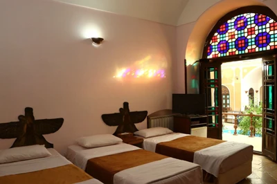 Rose Traditional Hotel