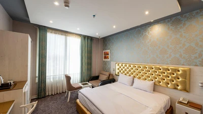 Khajoo Hotel