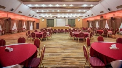 Karvansara Pars Hotel