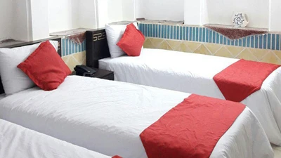 Royaye Ghadim Hotel