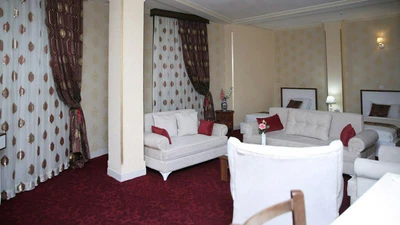 Bastam Palace Hotel