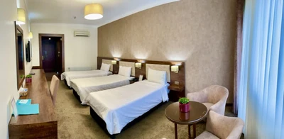 Yazd Tourist Hotel