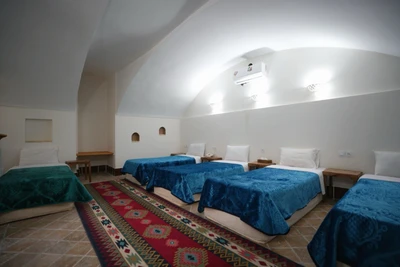 Rose Traditional Hotel