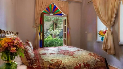 Parsian Safaiyeh Hotel
