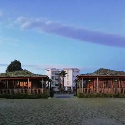 Barooj Hotel