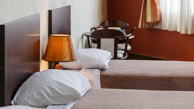 Aramesh Hotel