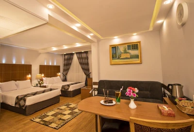 Tara Hotel