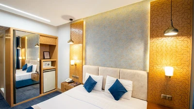 Setareh Hotel