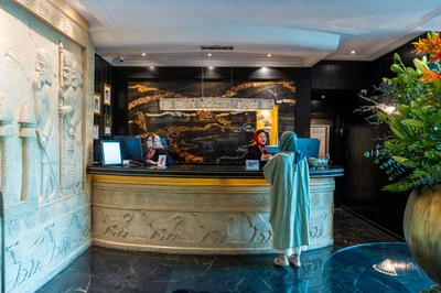 Taj Mahal Hotel