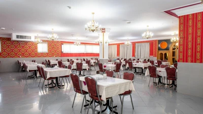 Parseh Hotel