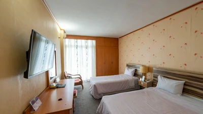 Parsian Ali-Qapu Hotel
