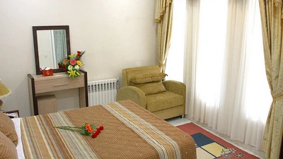 Ghasr Aidin Hotel