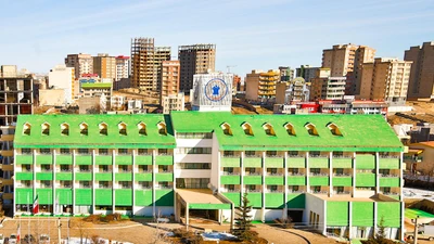 Laleh Hotel