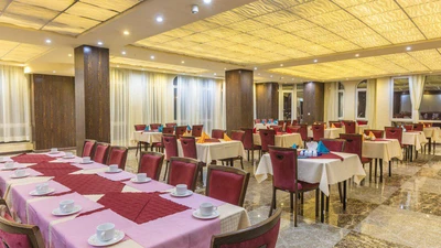 Arta Hotel