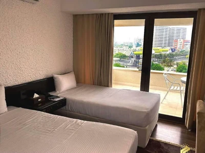 Shayan Hotel