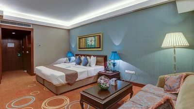 Shiraz Grand Hotel